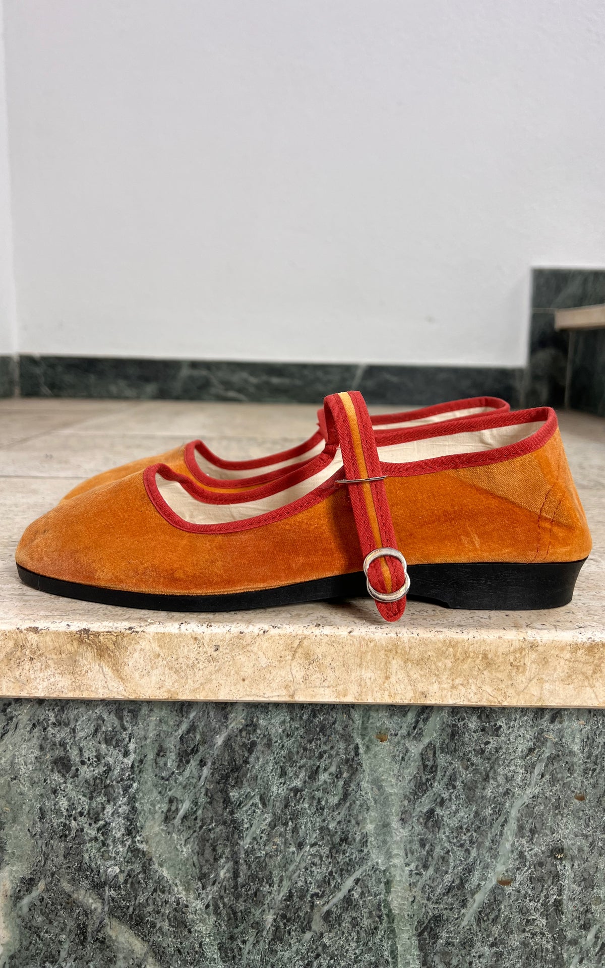 Vintage 90s Velvet Chinese Ballet Flats 40