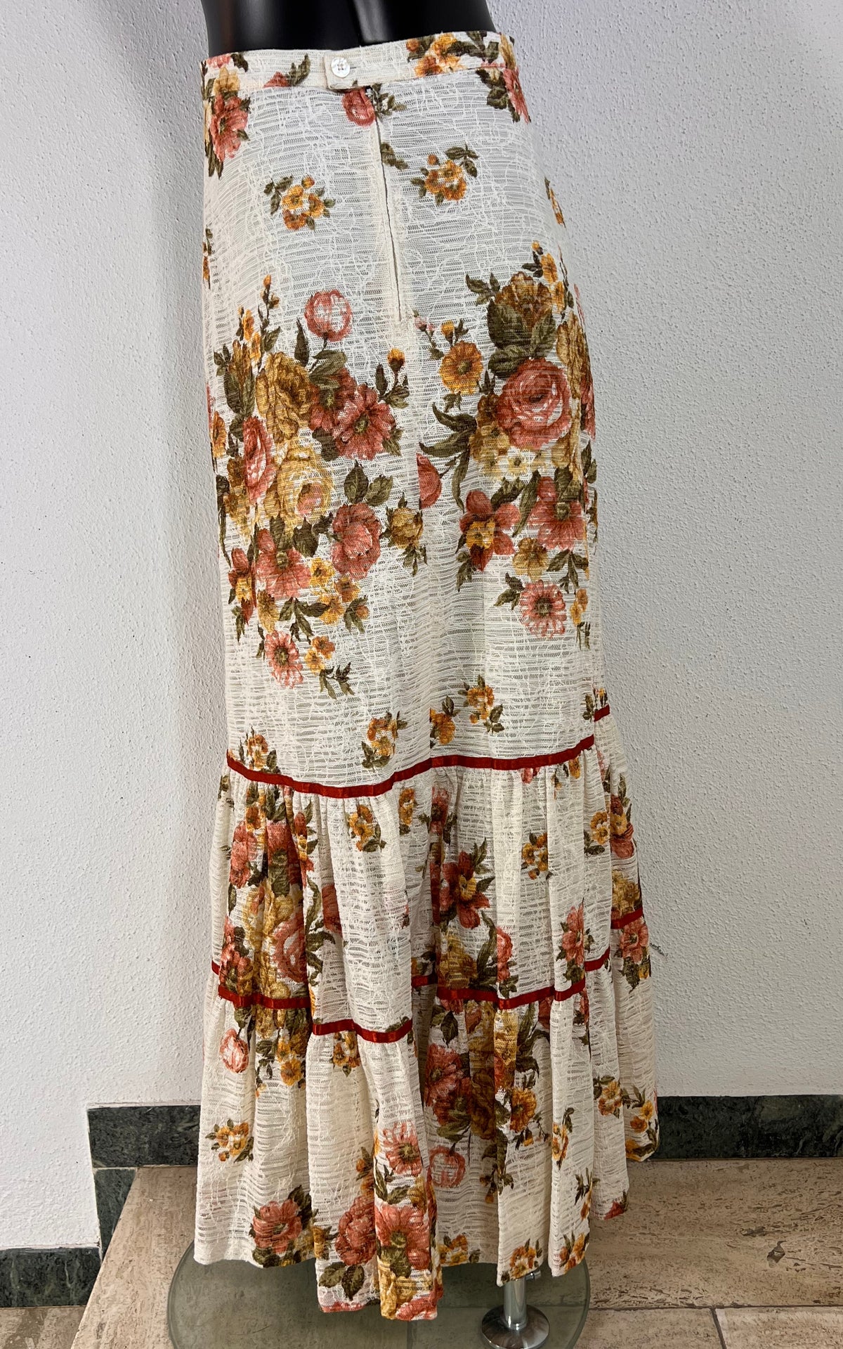 Vintage Romantic 70s Flower Skirt