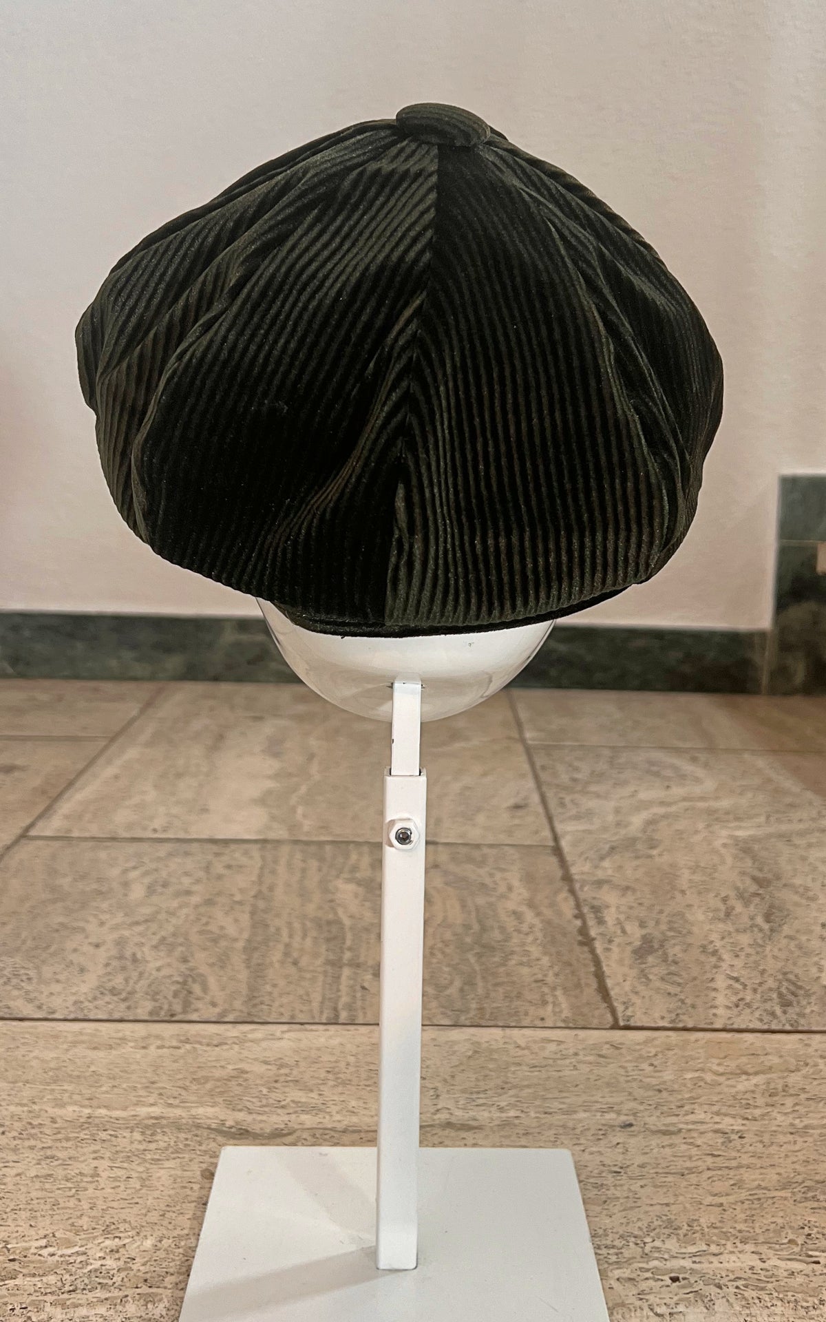 Vintage MENS Darkgreen Baker Boy Hat