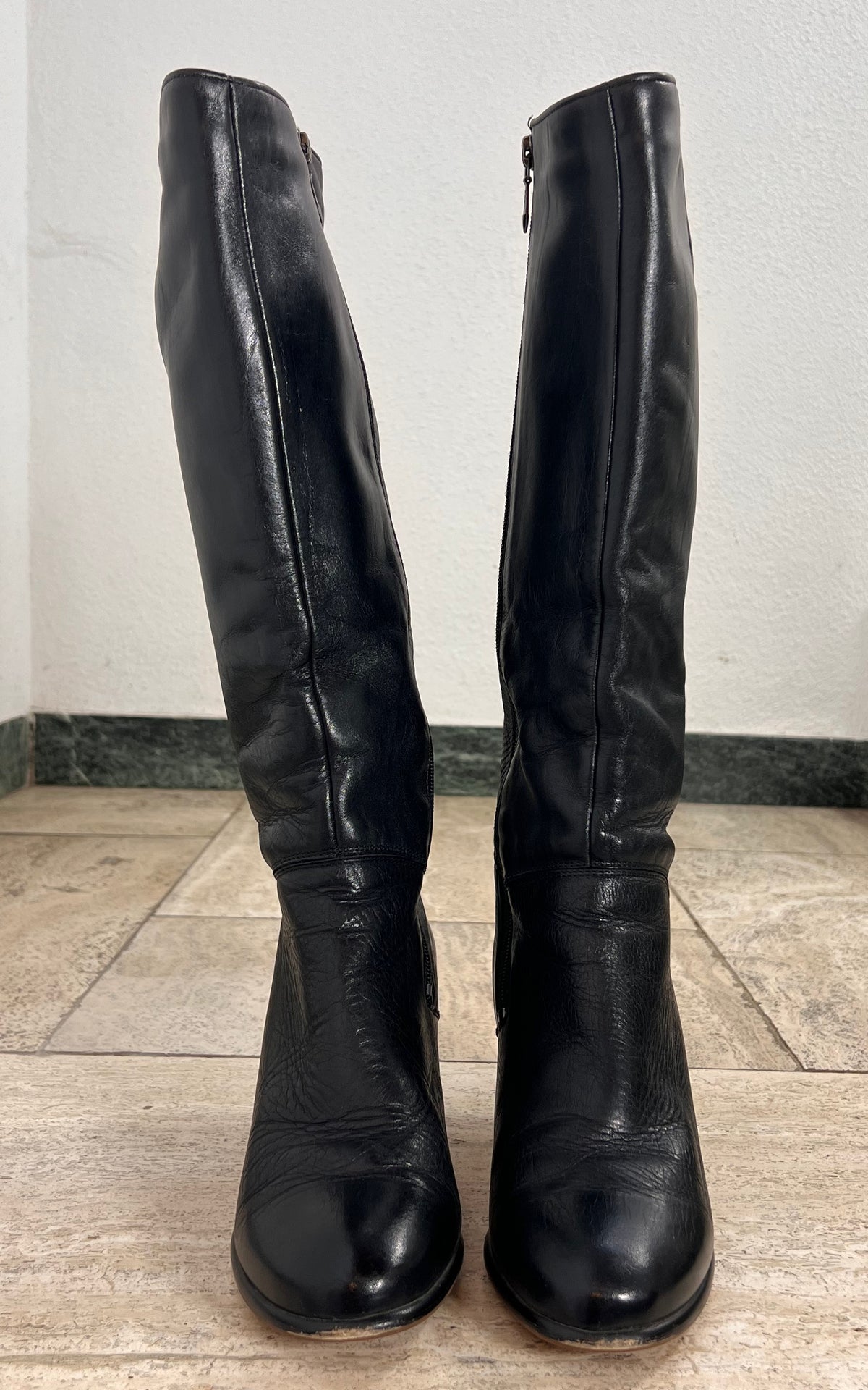 Vintage 70s Black Knee-High Boots 39