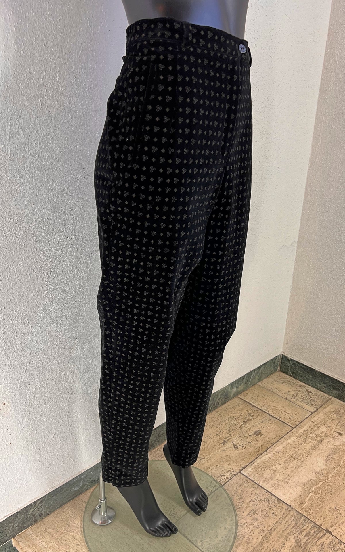 Vintage Elegance Paris Velvet Tapered Trousers with Geometric Print