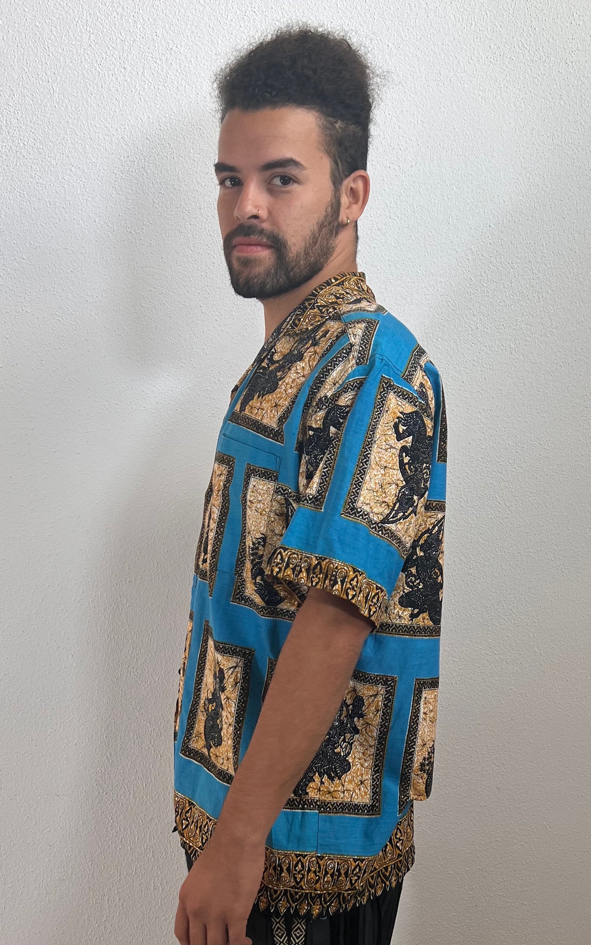 Vintage MENS Button Down Shirt