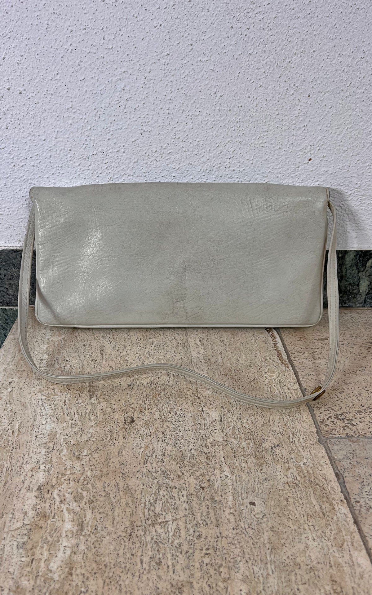 Vintage White 70s Clutch Bag