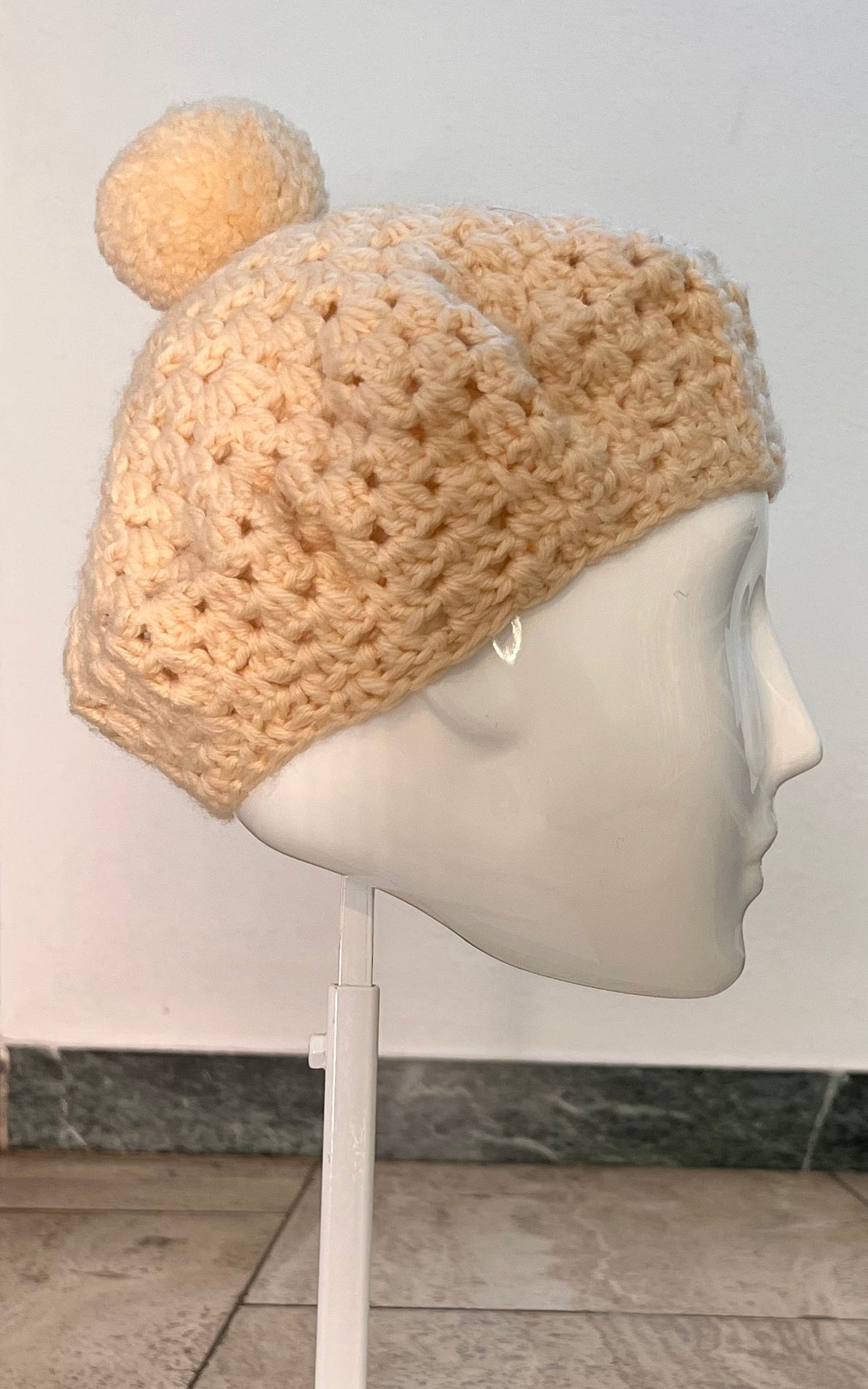 Vintage Crochet Pom Pom Beret