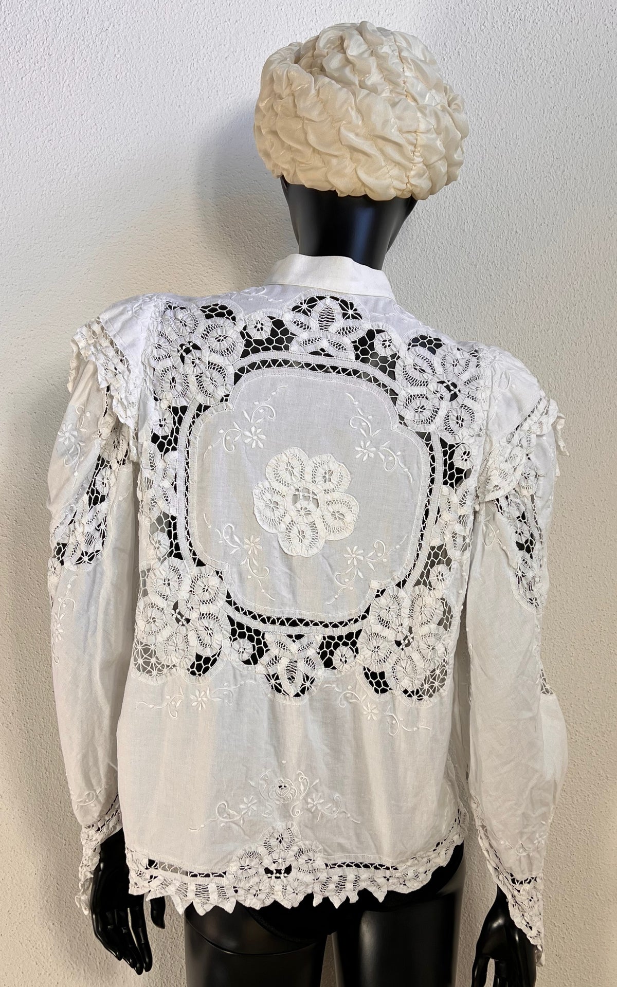 Vintage Romantic Lace Blouse