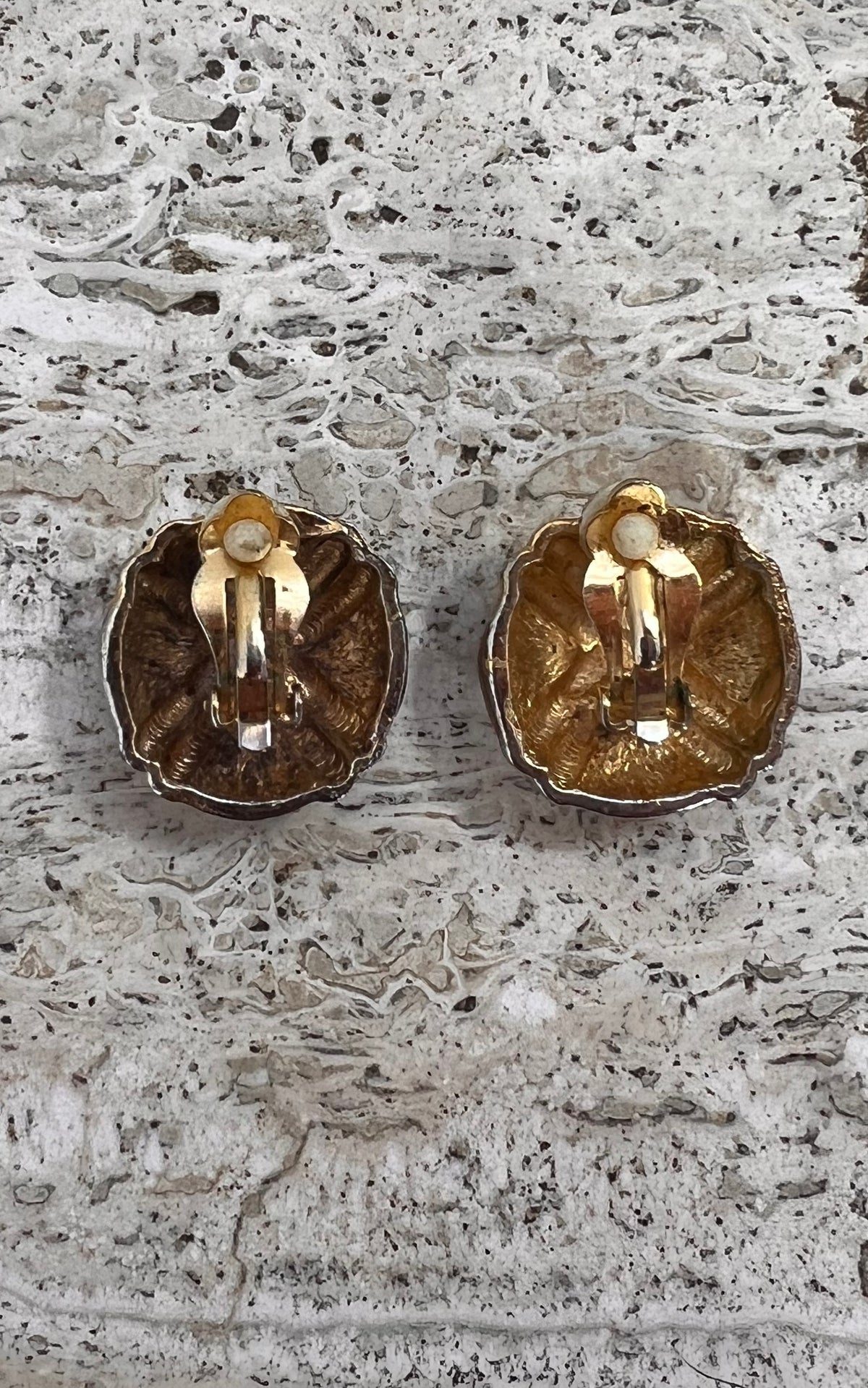 Vintage 90s Enamel Clip Ons
