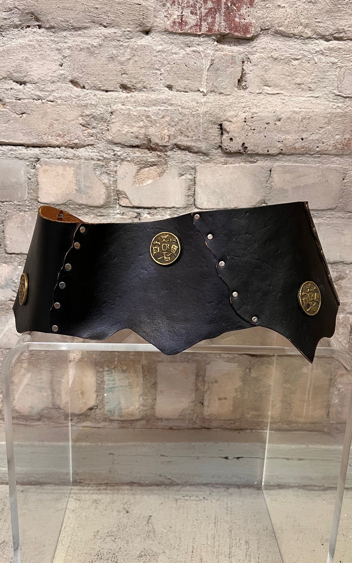 Vintage 70s Leather Belt Chinese