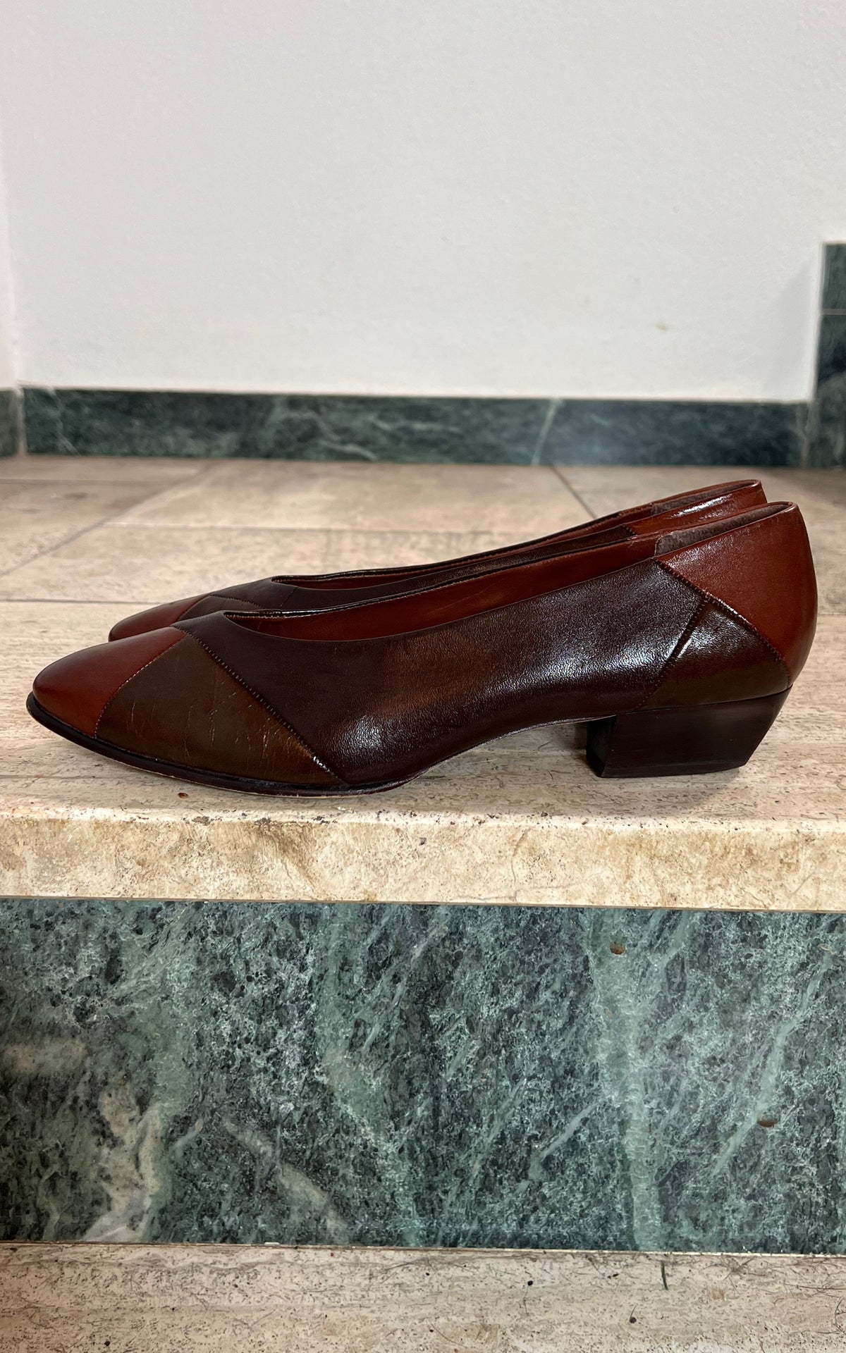Vintage 90s Pumps 41