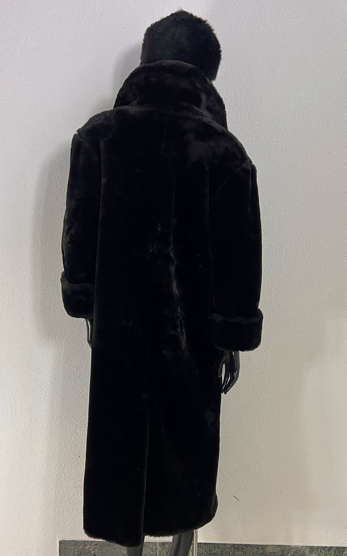 Vintage APART Impressions Black Faux Fur Coat with Statement Collar