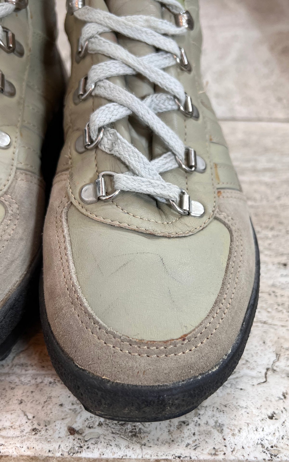 Vintage 80s Adidas Alaska Trekking Boots 40